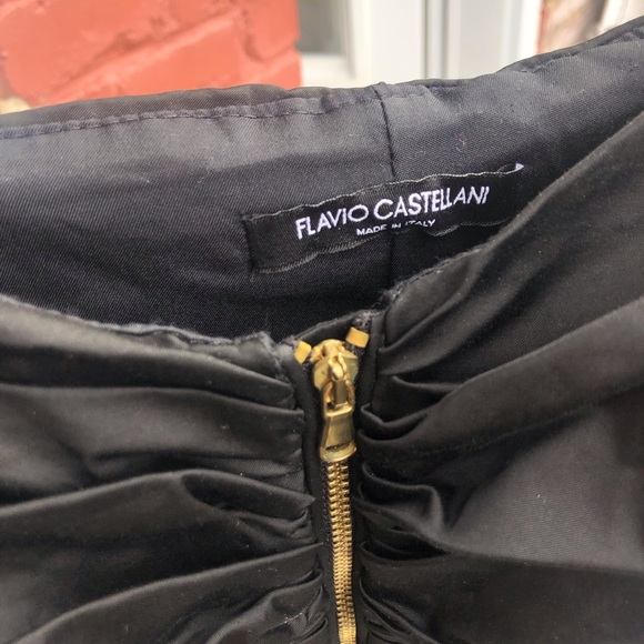 Chic black dress - Picture 6 of 6